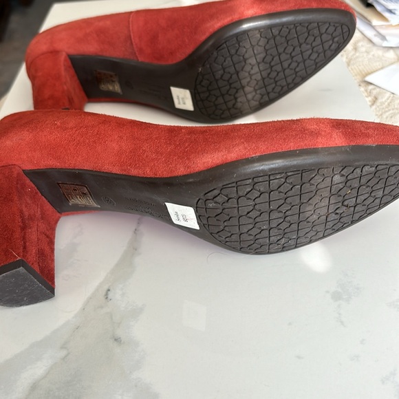 L.K. Bennett Sersha heels Sz 39 Suede - Picture 4 of 6